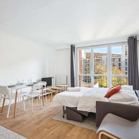 Apartmán Chic Apart With Parking Chaville Exteriér fotografie