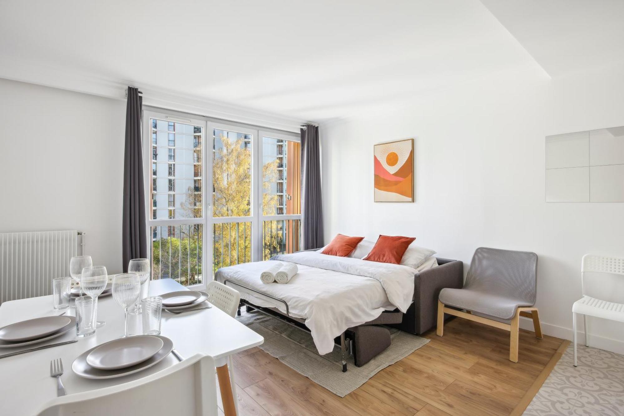 Apartmán Chic Apart With Parking Chaville Exteriér fotografie